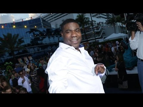 Tracy Morgan Fights for His Life After Car Accident