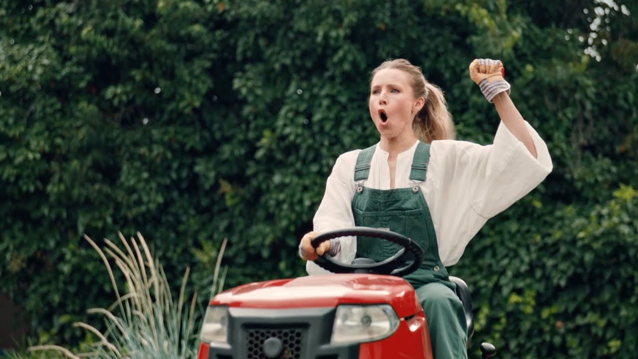 Carvana Value Tracker | Hooold featuring Dax Shepard and Kristen Bell