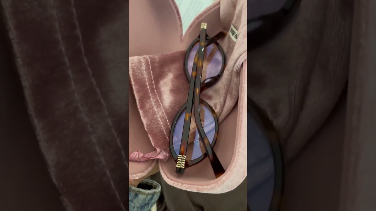 Miu miu eyewear