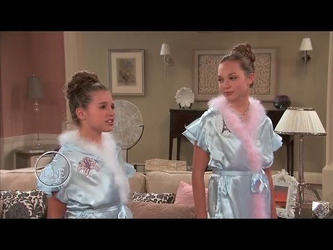 MADDIE & MACKENZIE ZIEGLER GET THEIR OWN TV SHOW!!