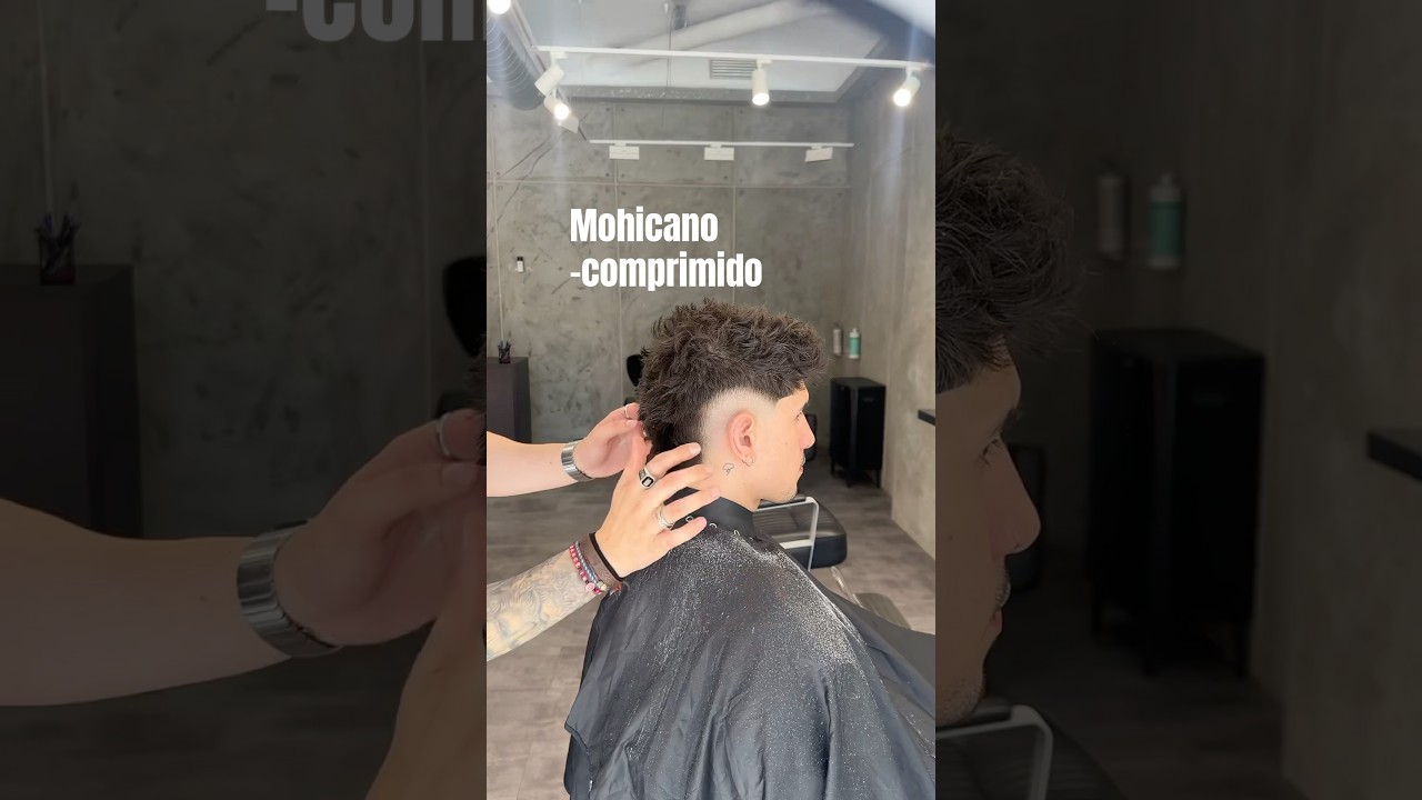 MOHICANO COMPRIMIDO! El mejor degradado? #barber #barbero #barberia #corte