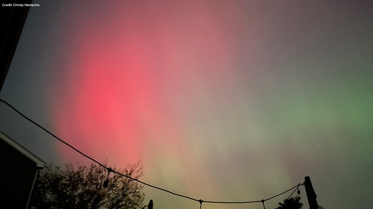 Northern lights visible in Chicago area amid solar storm