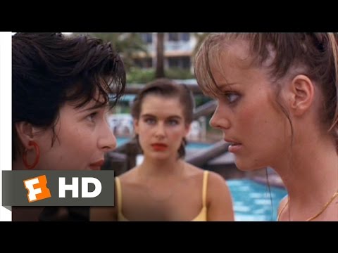 Muriel's Wedding (2/11) Movie CLIP - I'm With Muriel (1994) HD