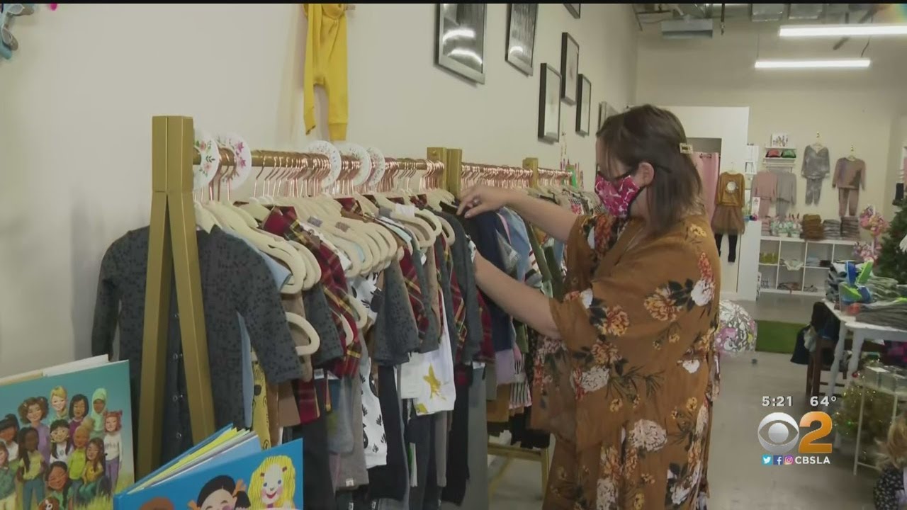 Clothing Store Owners Concerned About Their Business Because Of More Possible COVID-19 Shutdowns
