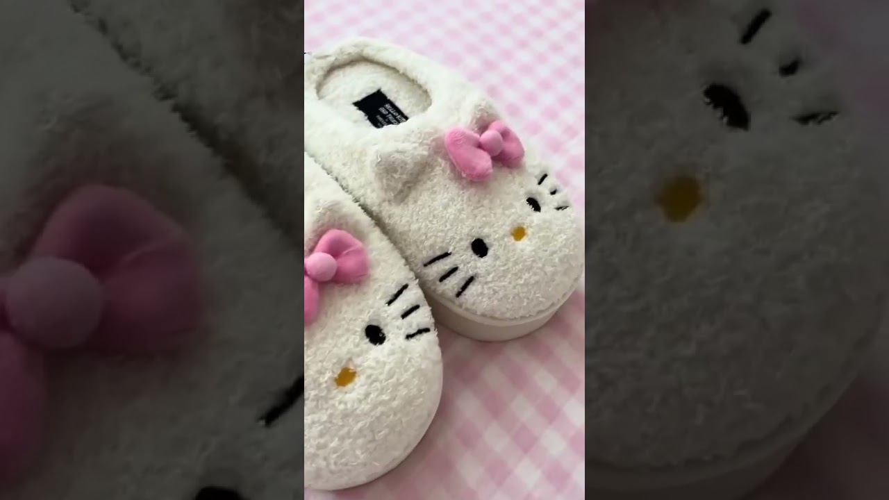 the cutest hello kitty slippers