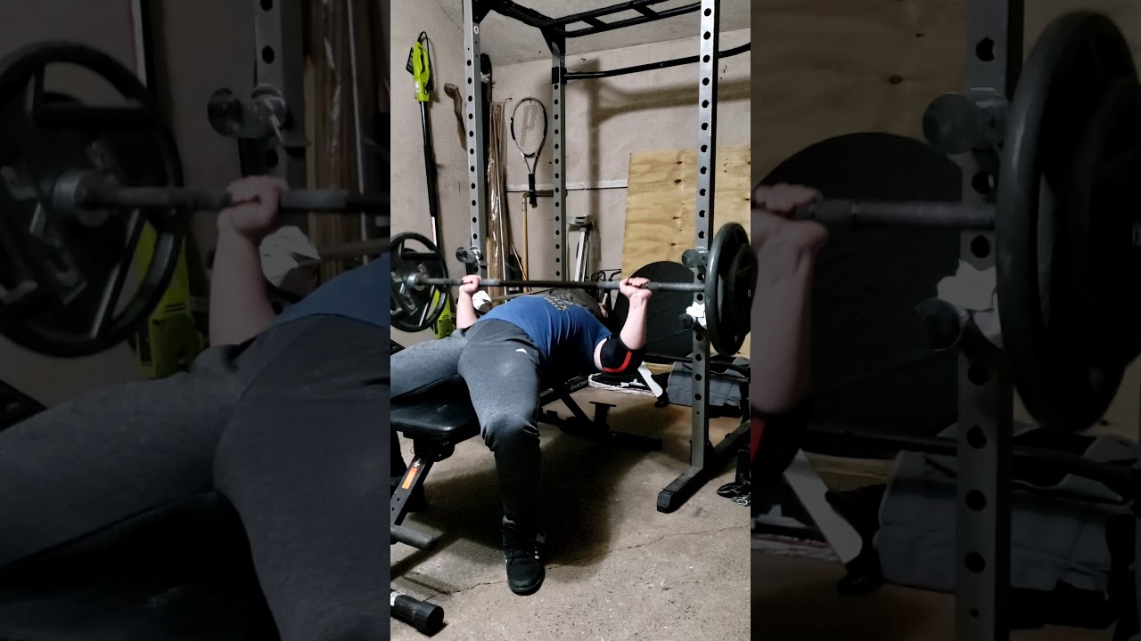Bench Press 185 lb (84 kg)