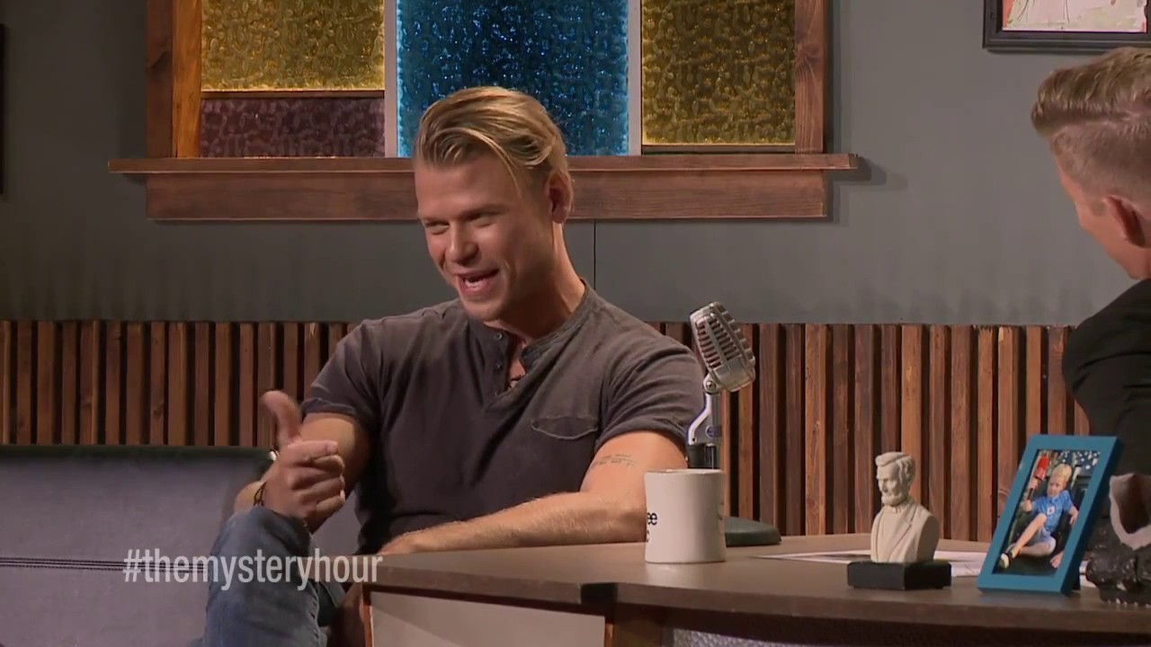 Aaron Schwartz Is So Normal | The Mystery Hour S6E03