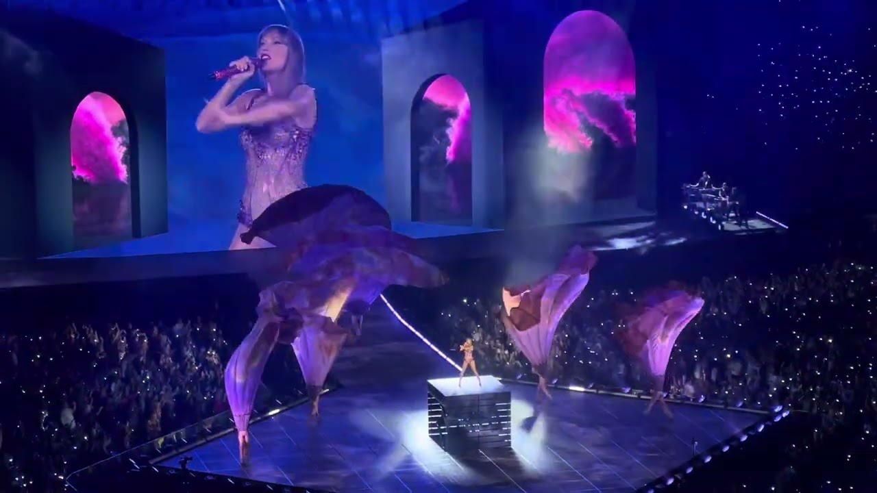 Taylor Swift - Opening Of The Eras Tour (New Orleans 2024.10.26)