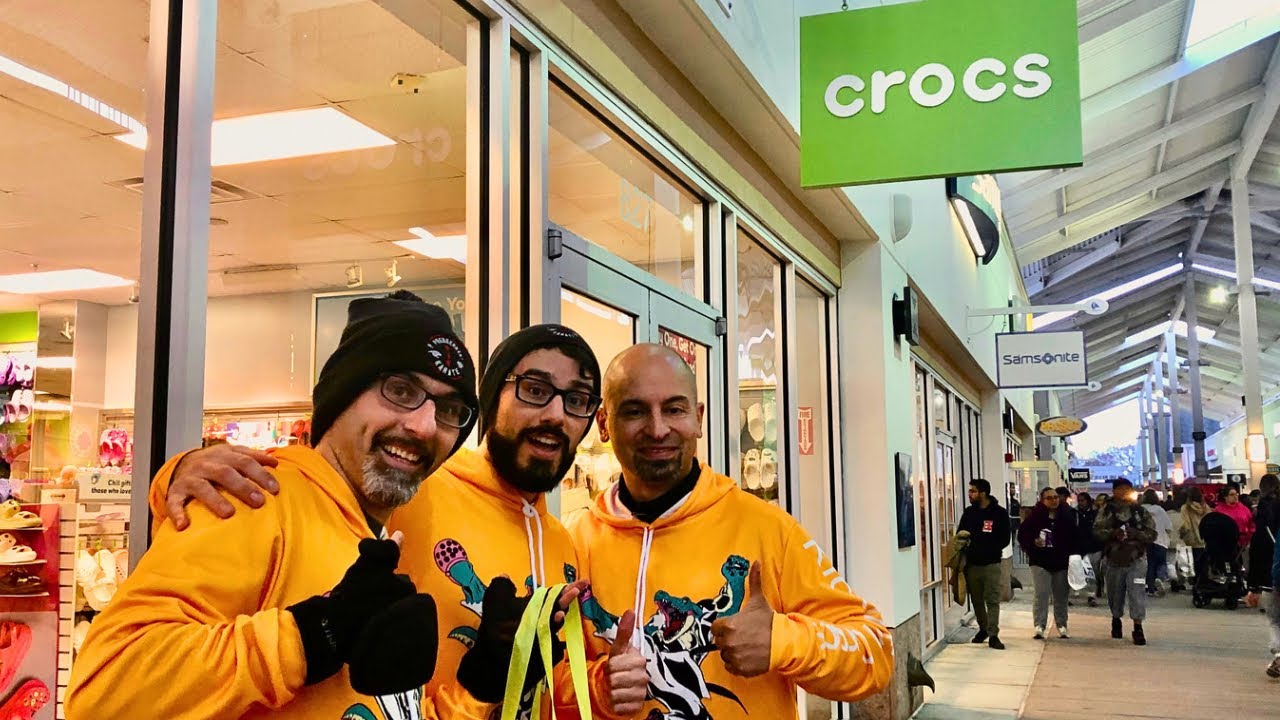 WE BOUGHT CROCS ON BLACK FRIDAY! | Kickin' In Crocs