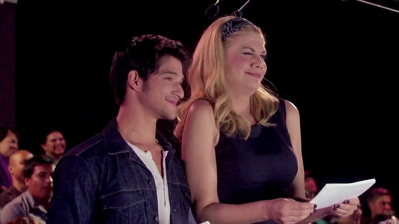 Teen Wolf's Tyler Posey & Kristen Johnston Top 10 List!