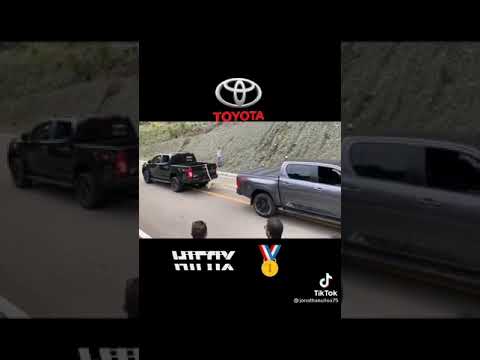 Chevrolet colorado vs toyota hillux