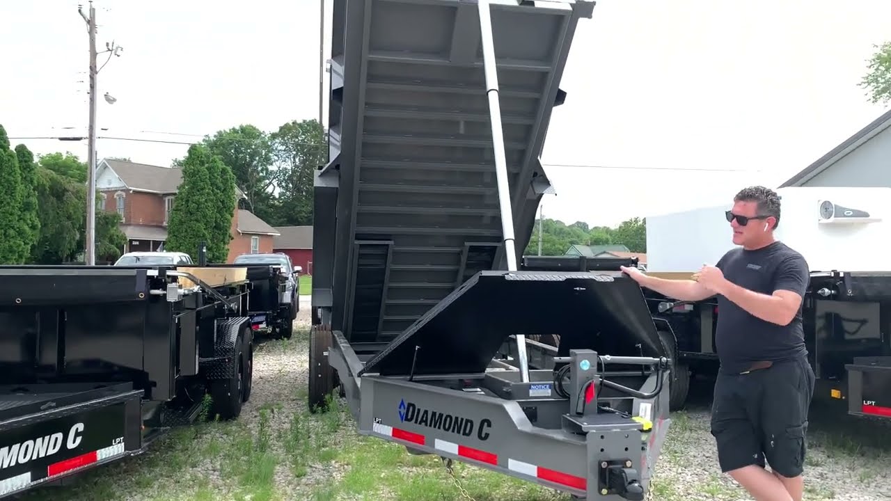 Diamond C Dump Trailer Review LPT 208 7Gauge Floor and Sides.
