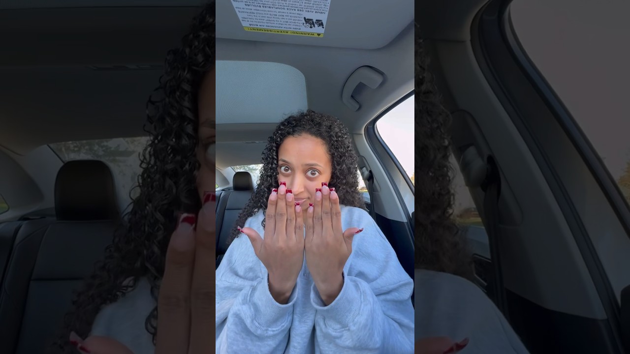 Thanksgiving nails is a thing ? 💅🏽🍒 #nails #nailsday #acrylicnails #thanksgiving