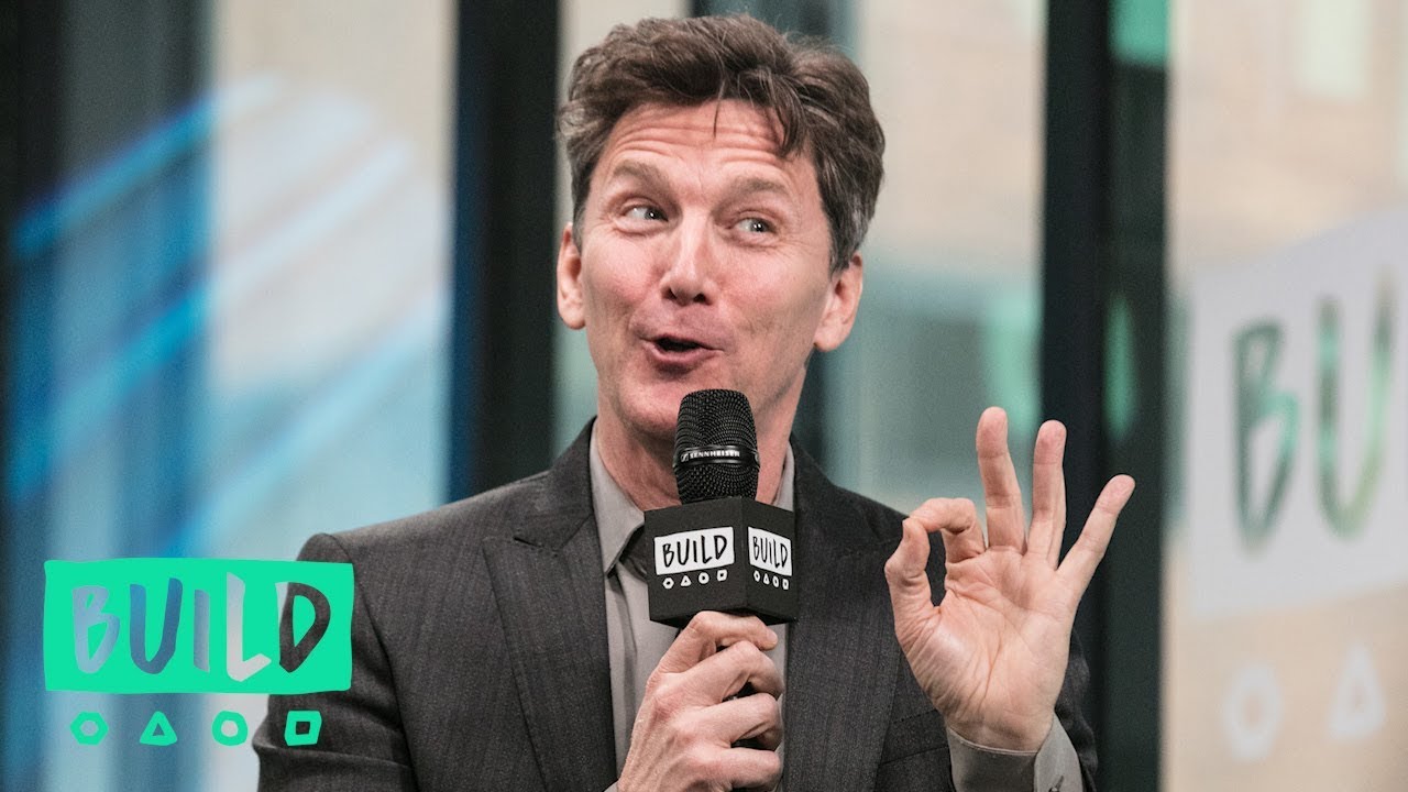 Andrew McCarthy Reflects On "Weekend at Bernie's"