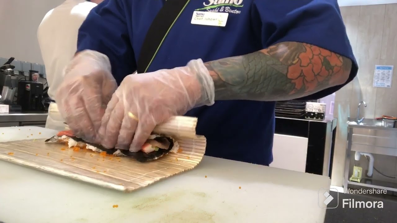 How to make Alaska Roll sushi🍣🥢