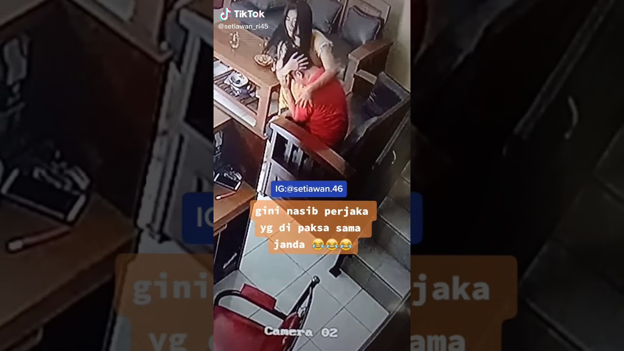 TIKTOK TRENDING! JANDA VS PERJAKA (auto baper)🙈🙈🙈