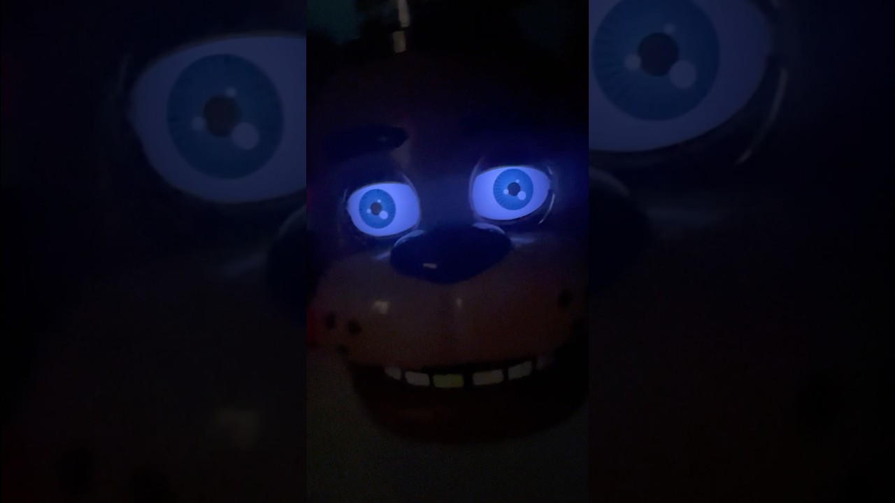 JUMP SCARE! Unboxing FNaF FREDDY FAZBEAR Talking Animatronic HEAD Mystery #fnaf #unboxing #mystery